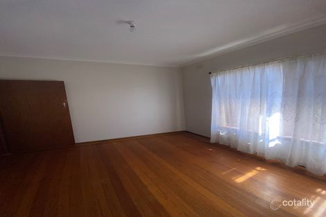 Property photo of 7 Cowper Avenue St Albans VIC 3021