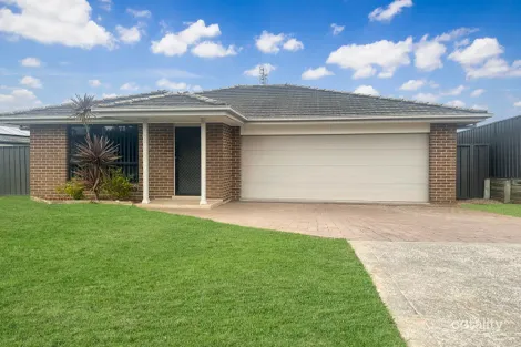 60 York St, Greta, NSW 2334