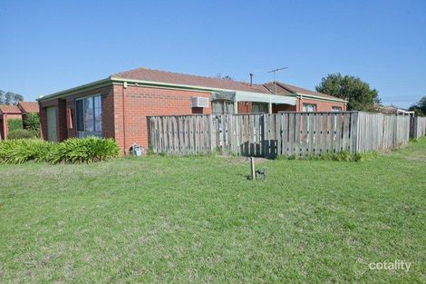 Property photo of 13 Stirling Avenue Cranbourne North VIC 3977