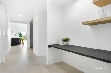 Property photo of 10 Whyambeel Chase Smithfield QLD 4878