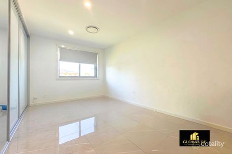 Property photo of 18 De Meyrick Avenue Casula NSW 2170