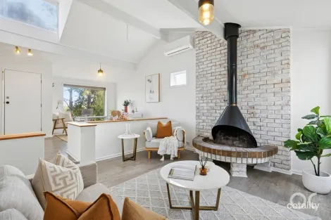 Property photo of 14 Barramundi Drive Hallett Cove SA 5158