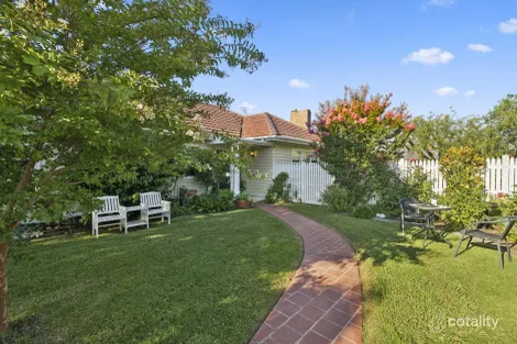 Property photo of 33 Curia Street Mansfield VIC 3722