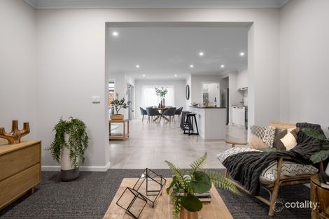 17 Freeman Cres, Baranduda, VIC 3691