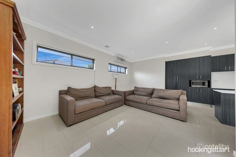 Property photo of 6 Creswick Drive Wollert VIC 3750