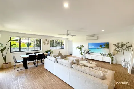 33 Lophostemon Dr, North Boambee Valley, NSW 2450