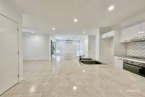 Property photo of 82 Redlynch Intake Road Redlynch QLD 4870