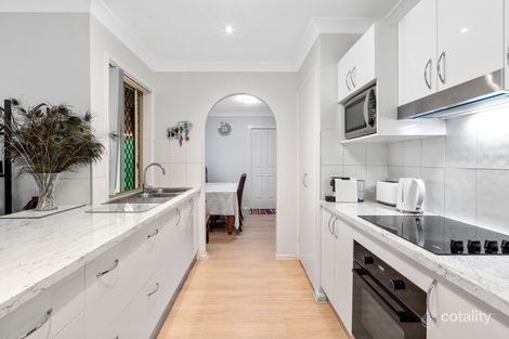 Property photo of 17 Fifth Avenue Marsden QLD 4132
