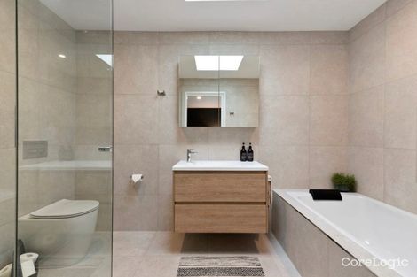 Property photo of 31 Bembridge Avenue Frankston South VIC 3199