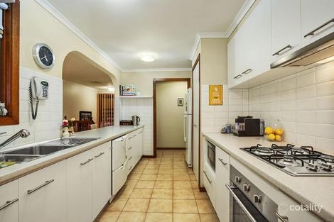 Property photo of 5 Binnak Drive Watsonia North VIC 3087