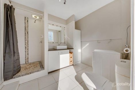 Property photo of 2 Payne Street Clinton QLD 4680