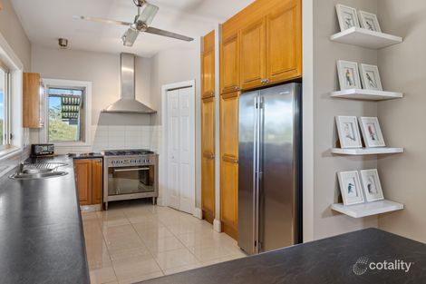 Property photo of 5 Doolan Street Werribee VIC 3030