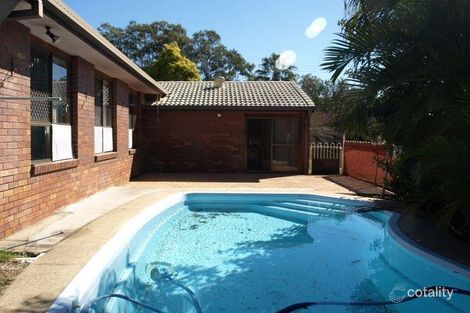 42 Woonara Dr, Petrie, QLD 4502