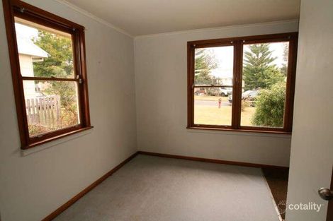 Property photo of 8 Shirley Street Bomaderry NSW 2541