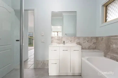 Property photo of 3 Jessie Street Springfield Lakes QLD 4300