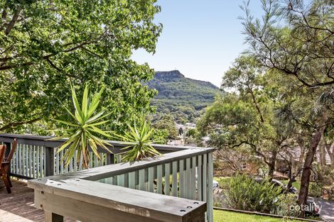 Property photo of 18 Ian Bruce Crescent Balgownie NSW 2519