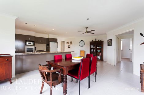 Property photo of 3 Eagle Close Old Bar NSW 2430