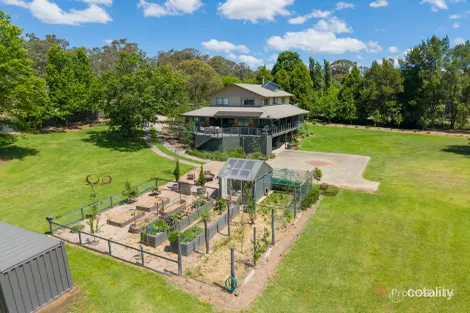 Property photo of 16 Dangarsleigh Road Armidale NSW 2350