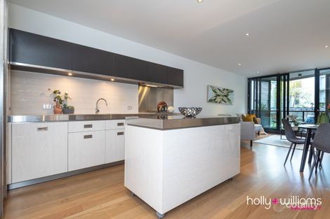 Property photo of 113/539 St Kilda Road Melbourne VIC 3004