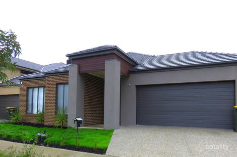 Property photo of 13 Hotspur Drive Wollert VIC 3750
