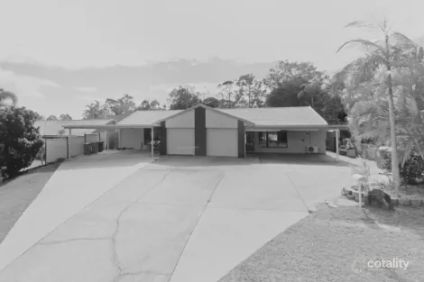 1/9 Orkney Pl, Labrador, QLD 4215