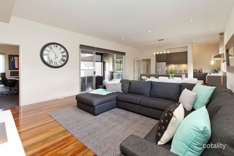 Property photo of 17 Leerama Court Black Hill VIC 3350