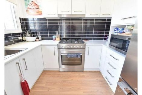 Property photo of 37 Windjana Crescent Fitzgibbon QLD 4018