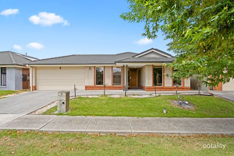 5 Beagle St, Cranbourne East, VIC 3977