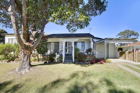 2 Ada St, Mount Hutton, NSW 2290