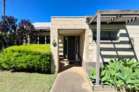 2/17 Queen St, Hastings, VIC 3915