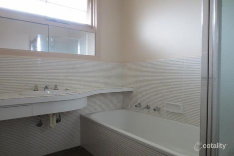 Property photo of 1/121 Locksley Road Ivanhoe VIC 3079