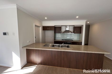 Property photo of 36 Neroli Crescent Truganina VIC 3029