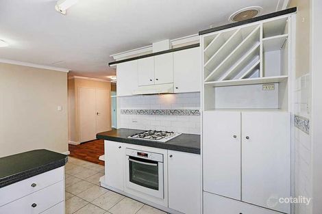 Property photo of 10 Lunar Way Beckenham WA 6107