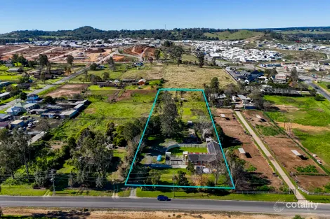 Property photo of 22 Racecourse Avenue Menangle Park NSW 2563