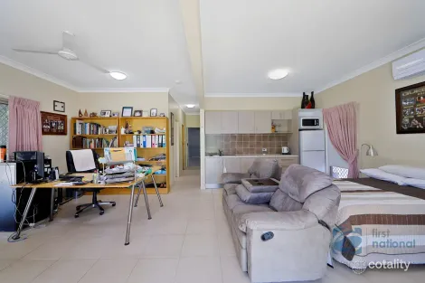 Property photo of 26 Beech Court Woodgate QLD 4660