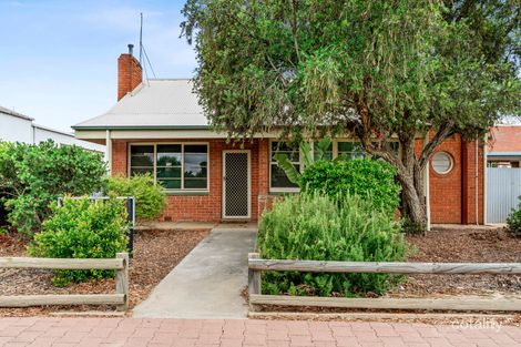 7 MURTHO ST, RENMARK, SA 5341