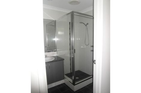 Property photo of 10 Nesbit Place Success WA 6164