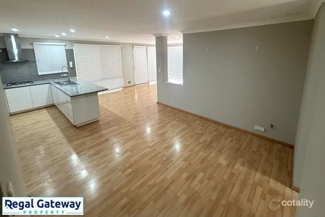 Property photo of 16 Cranshaw Mews Atwell WA 6164