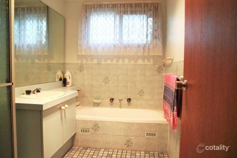 Property photo of 17 Fraser Street Macquarie Fields NSW 2564