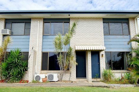 Property photo of 2/17 Roberts Street South Gladstone QLD 4680