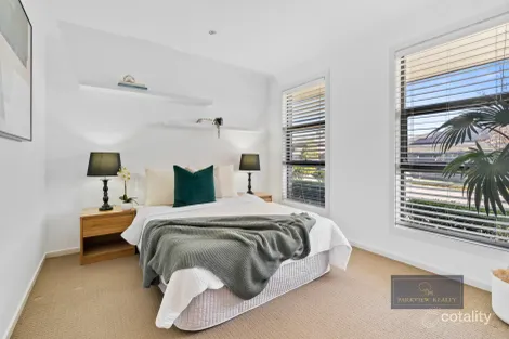 Property photo of 27 Rosella Circuit Gregory Hills NSW 2557