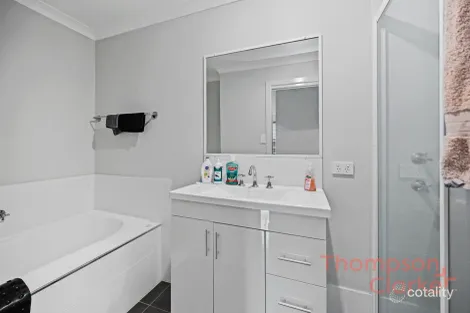 Property photo of 14B Glen Close Heddon Greta NSW 2321