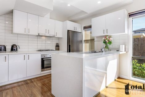 Property photo of 2/60 Isla Avenue Glenroy VIC 3046
