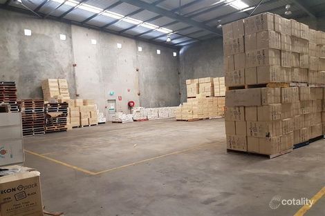 17 Bannister Rd, Canning Vale, WA 6155