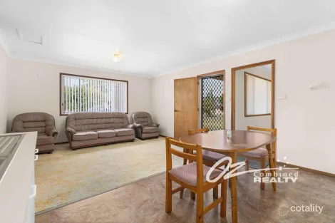 Property photo of 10 Macleans Point Road Sanctuary Point NSW 2540