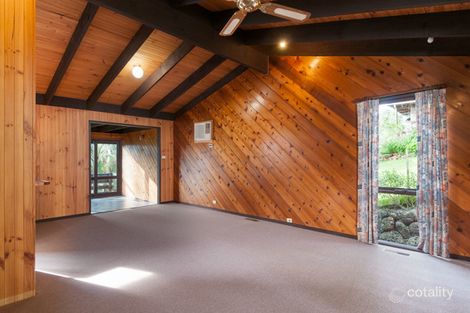 Property photo of 7 Oak Grove Mount Evelyn VIC 3796