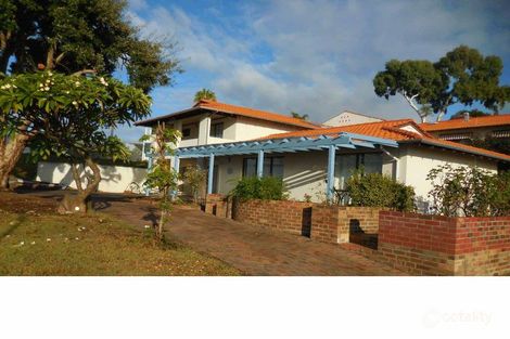 Property photo of 8A Salter Point Parade Salter Point WA 6152