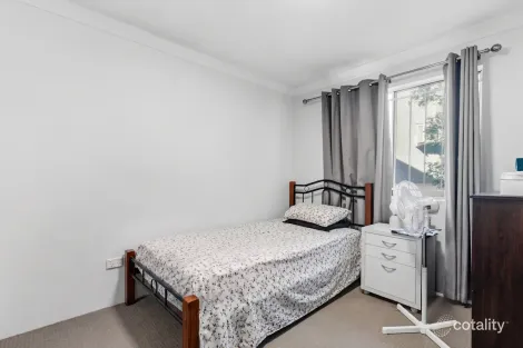 Property photo of 2/1 Hillsdon Road Taringa QLD 4068