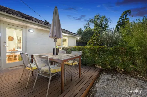 Property photo of 1/5 Derry Street Bentleigh East VIC 3165