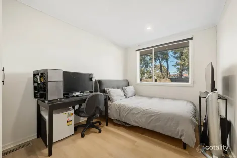 Property photo of 278 Southern Cross Drive Macgregor ACT 2615